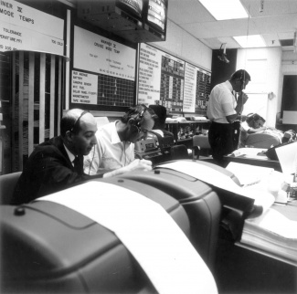Mariner 2 -tietoliikennettä