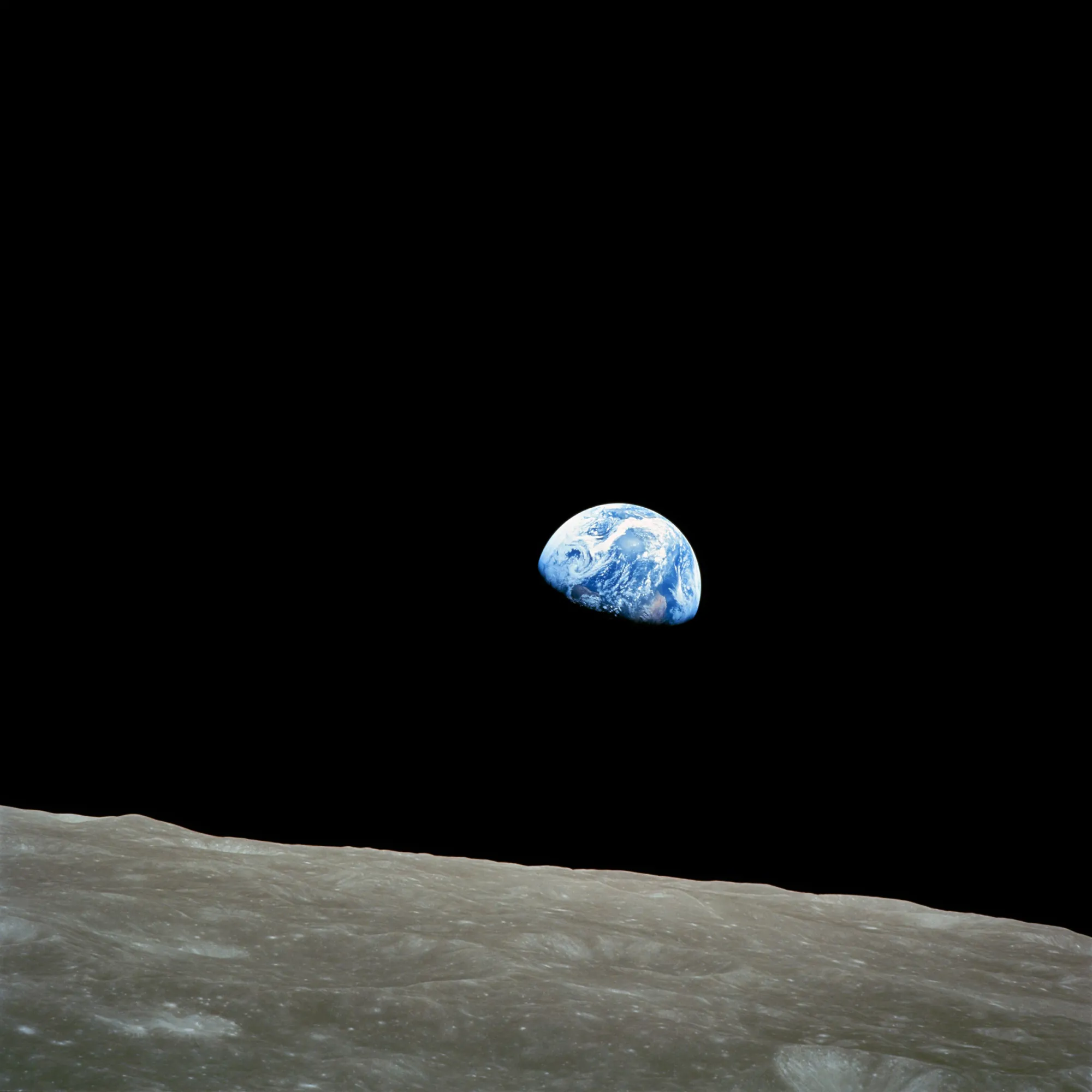 "Earthrise" -kuva