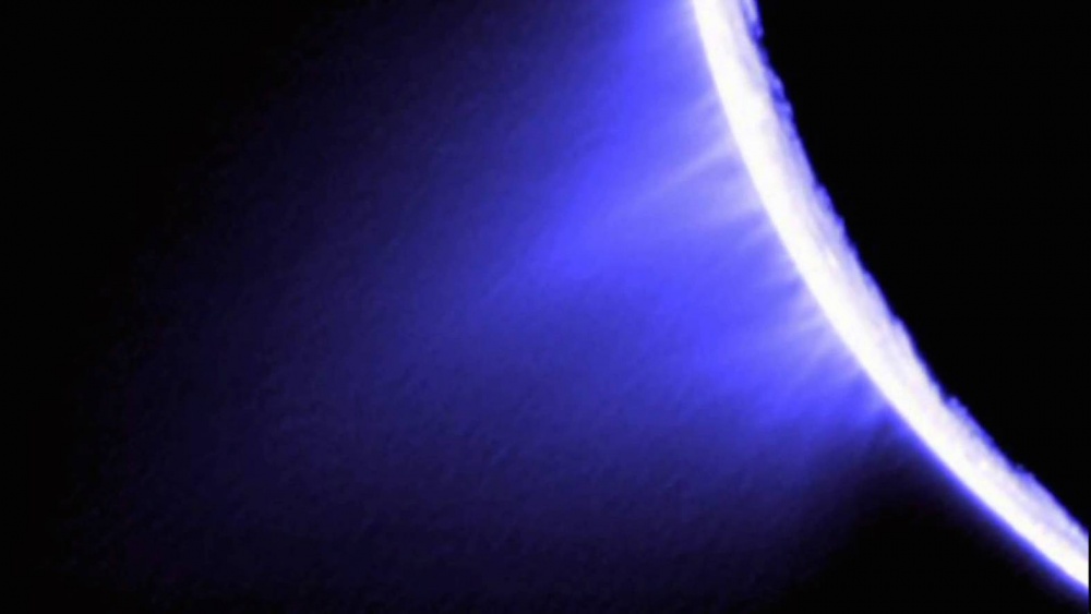 Enceladuksen suihkulähteet