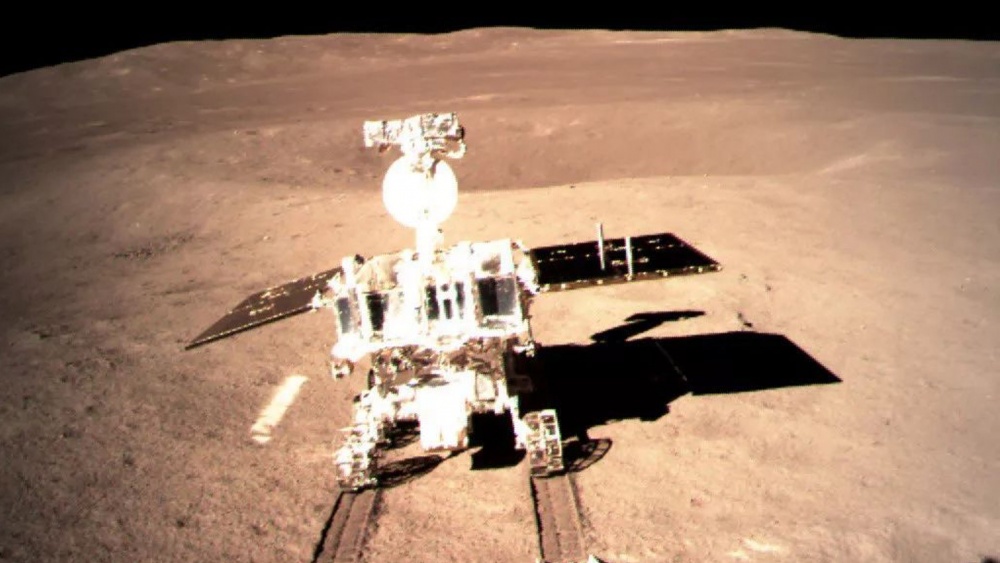 Yutu-2 Kuun pinnalla. Kuva: CLEP/CNSA