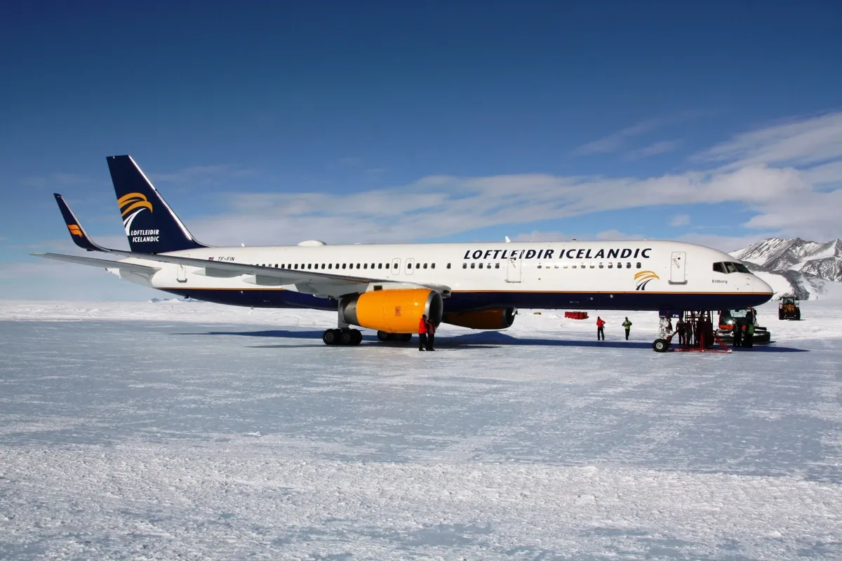 Islantilaisten 757