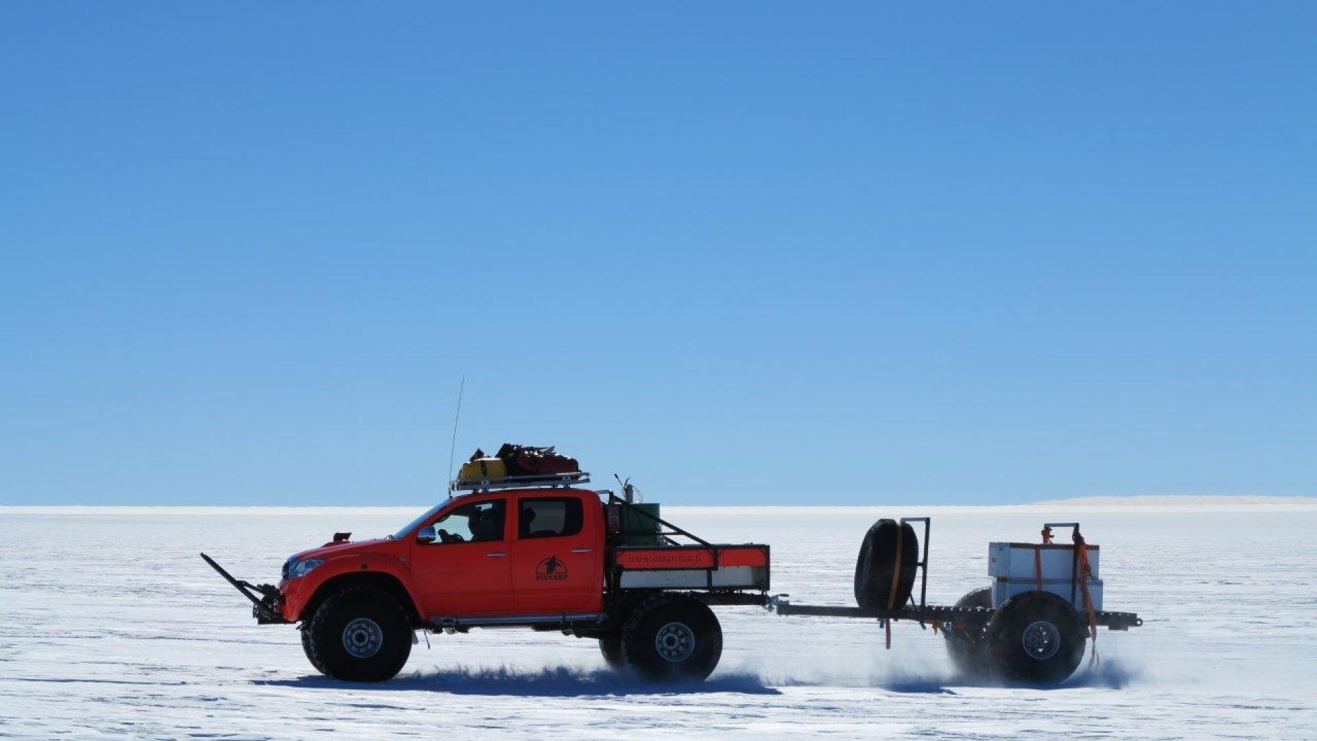 Hiluxilla jäälakeudella