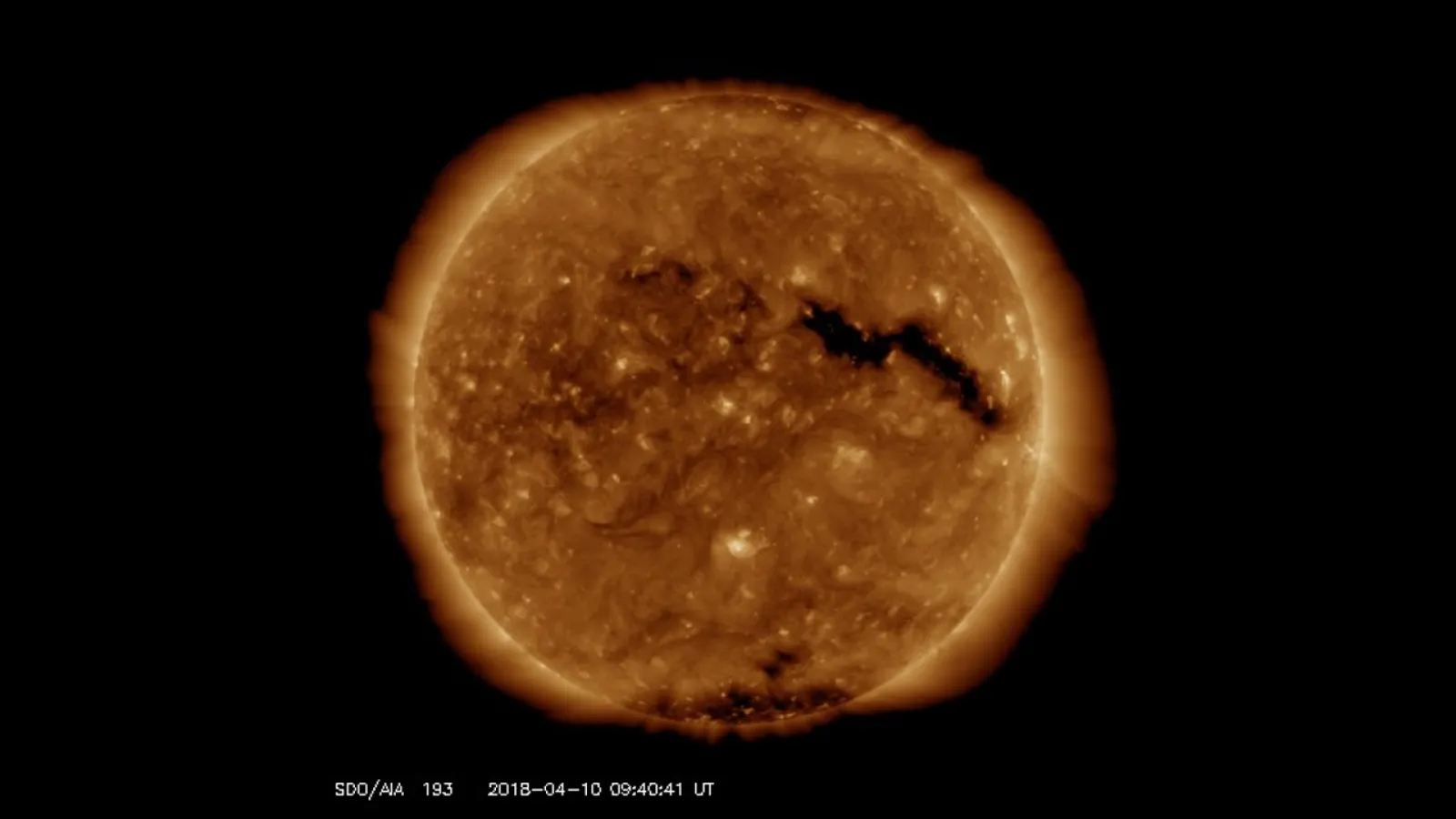 Aurinko SDO-satelliitin kuvaamana 10.4.2018 