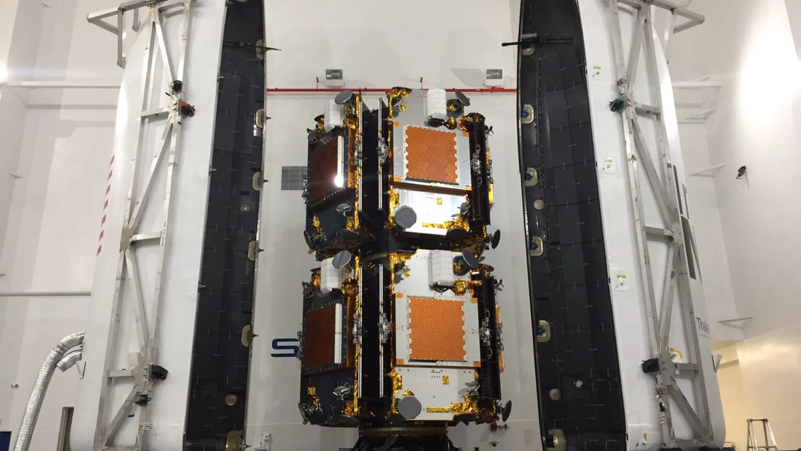 Iridium NEXT raketissaan