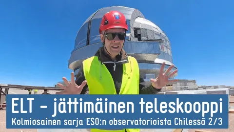 Jari Mäkinen ELT-teleskoopin edessä
