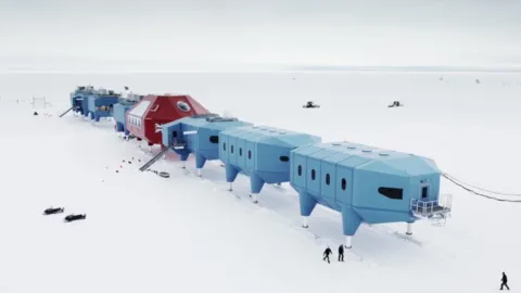 Halley VI
