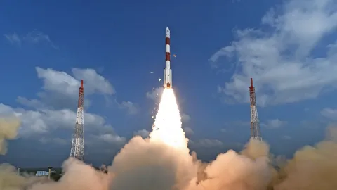 PSLV C40